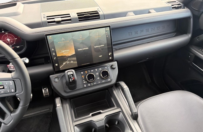 Vehicle image 13 Vehicle image 13