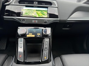 Vehicle image JAGUAR I-Pace EV400 R-Dynamic SE AWD