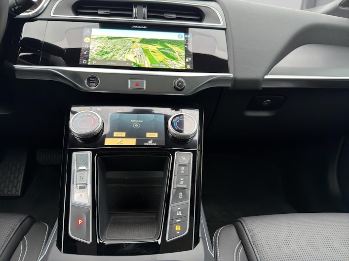 Vehicle image JAGUAR I-PACE