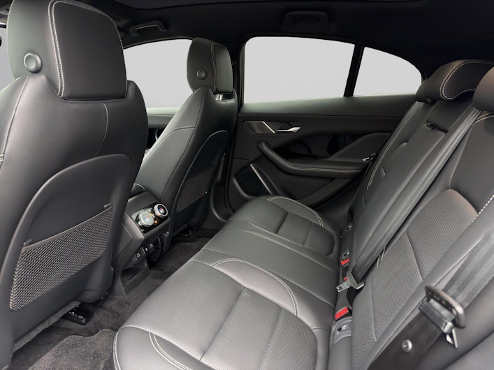 Vehicle image JAGUAR I-PACE