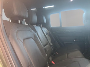 Vehicle image LAND ROVER Defender 110 3.0 D I6 350 X-Dynamic HSE