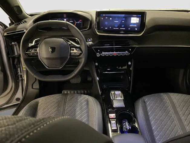 Peugeot 2008 1.2 Hybrid 145 Allure Premium