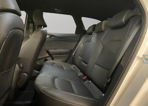 Vehicle image 8 Vehicle image 8