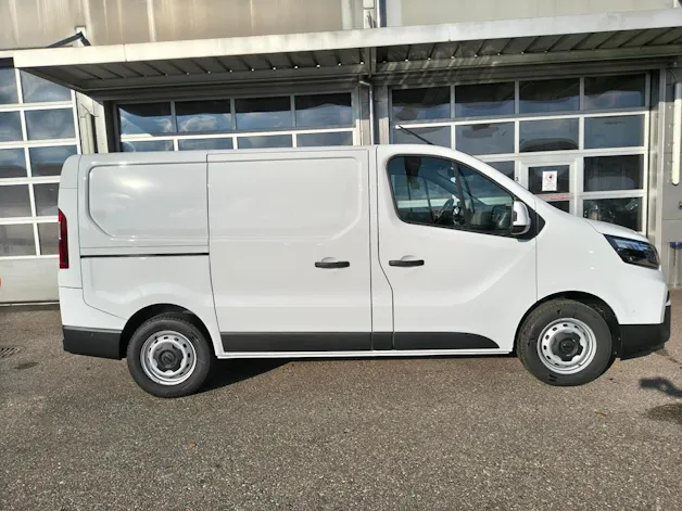 Nissan Primastar Kaw. 3.0 t L1 H1 2.0 dCi 150 N-Connecta