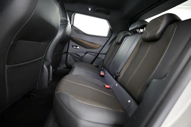 DS Automobiles 3 Crossback E-Tense So Chic