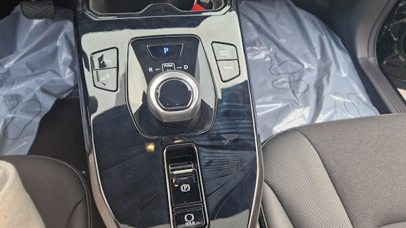 Vehicle image 10 Vehicle image 10