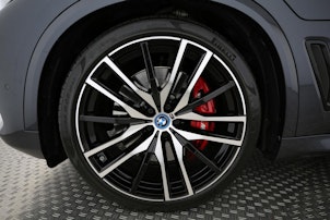 Vehicle image BMW X5 45e xDrive SAG