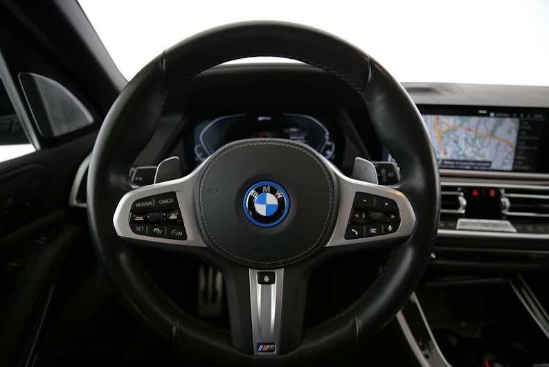 Vehicle image BMW X5