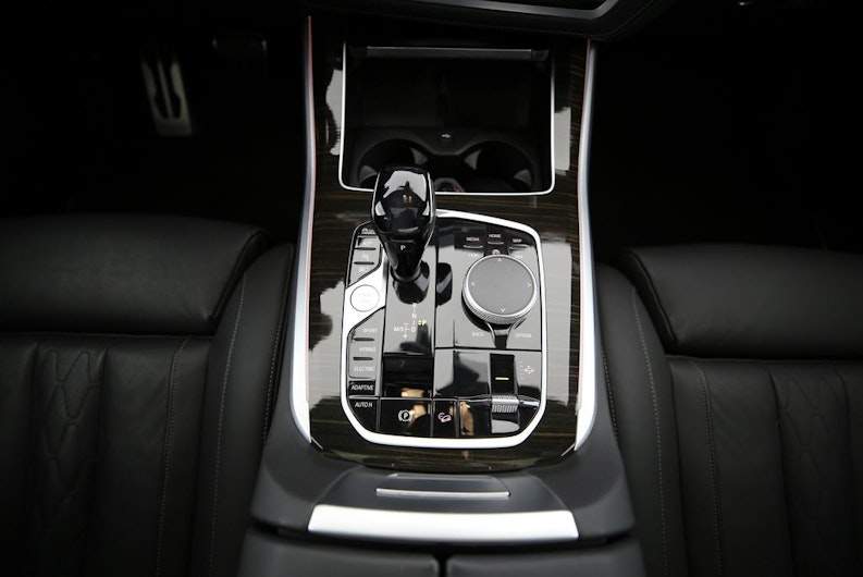 Vehicle image BMW X5