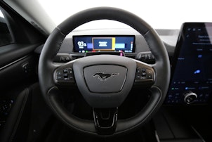 Vehicle image FORD Mustang Mach-E Standard
