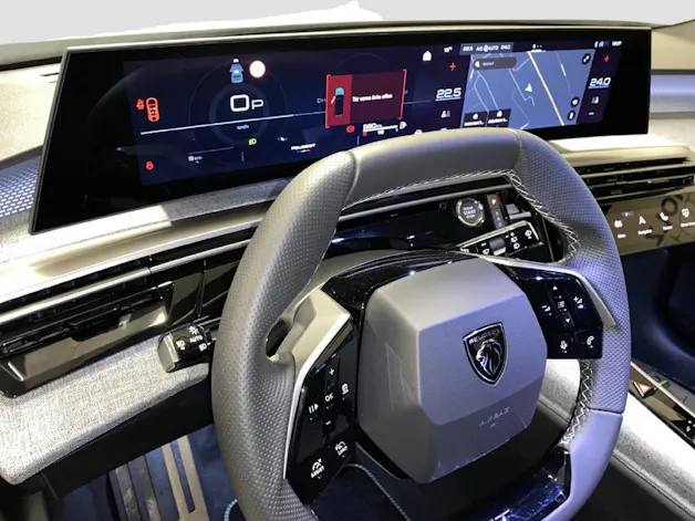 Peugeot 5008 1.2 Hybrid GT