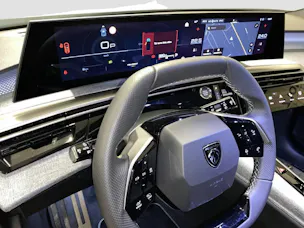 Peugeot 5008 1.2 Hybrid GT