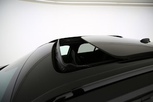 Vehicle image VOLVO XC40 1.5 T5 PiH R-Design