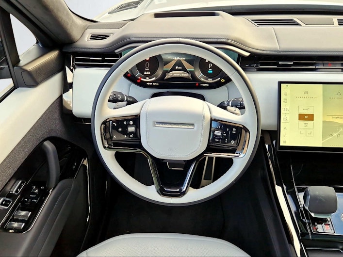 Vehicle image LAND ROVER RANGE ROVER SPORT