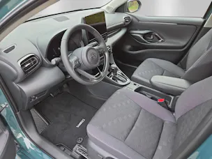 Toyota Yaris 1.5 VVT-i HSD Trend