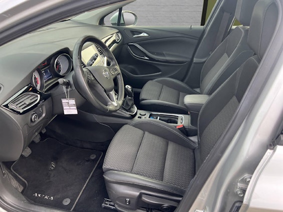 Vehicle image 7 Vehicle image 7