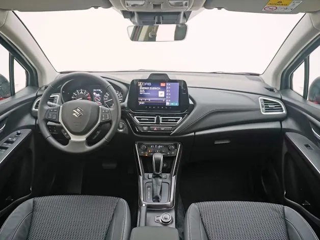 Suzuki S-Cross 1.4 T Compact Top Hybrid 4x4