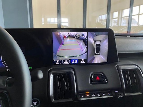 Vehicle image 12 Vehicle image 12