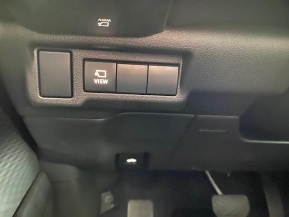 Vehicle image 13 Vehicle image 13