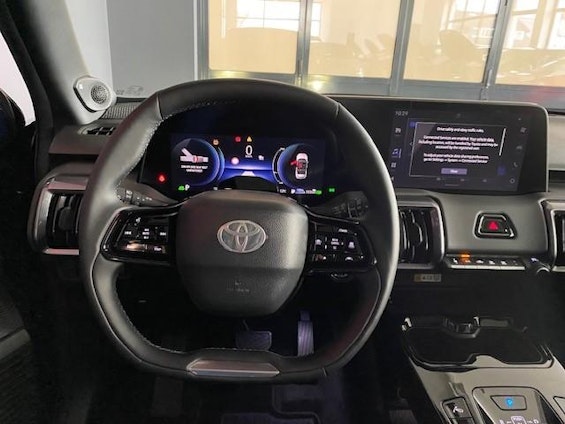 Vehicle image 10 Vehicle image 10