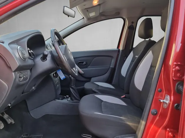 Dacia Sandero 0.9 TCe Stepway Lauréate