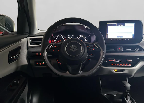 image du véhicule 10 image du véhicule 10