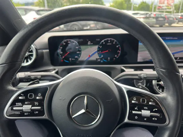 Mercedes-Benz A 200 Progressive