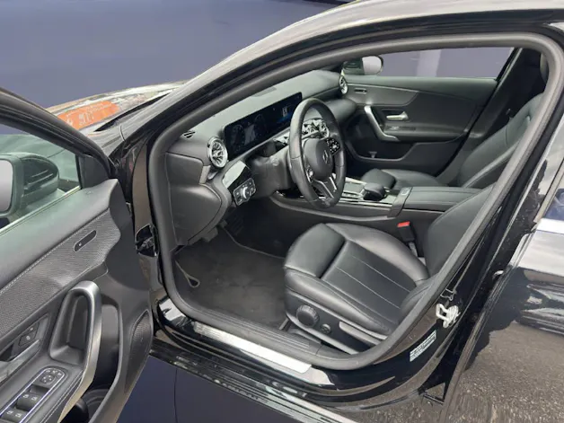 Mercedes-Benz A 200 Progressive