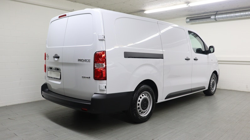 Vehicle image TOYOTA PROACE