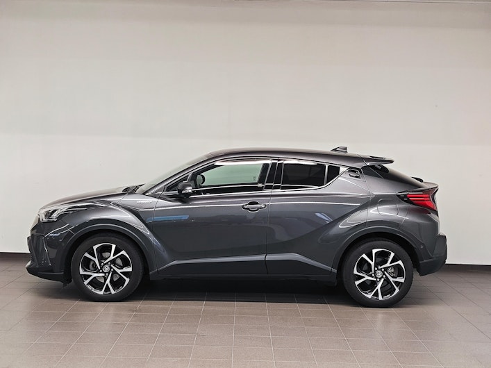 Vehicle image TOYOTA C-HR
