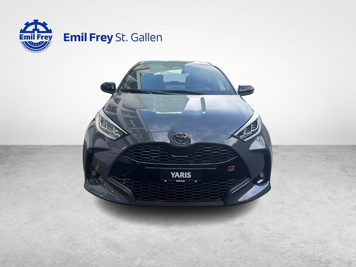 Vehicle image TOYOTA YARIS