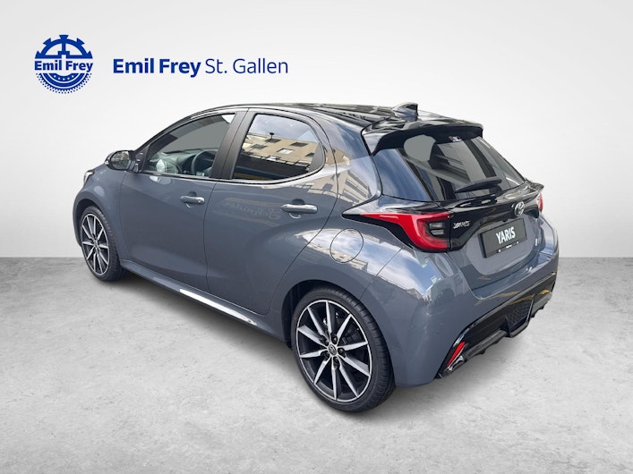 Vehicle image TOYOTA YARIS