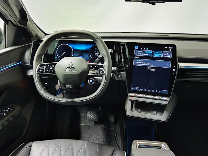 Vehicle image MITSUBISHI ECLIPSE CROSS