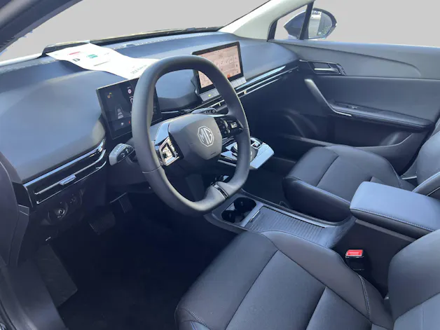 MG 4 64kWh Luxury