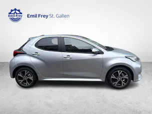 Toyota Yaris 1.5 VVT-i HSD Trend