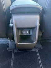 https://vehicle.imgix.net/4108911/1355f7ee-05e2-477c-8402-a316eba915d5.jpg