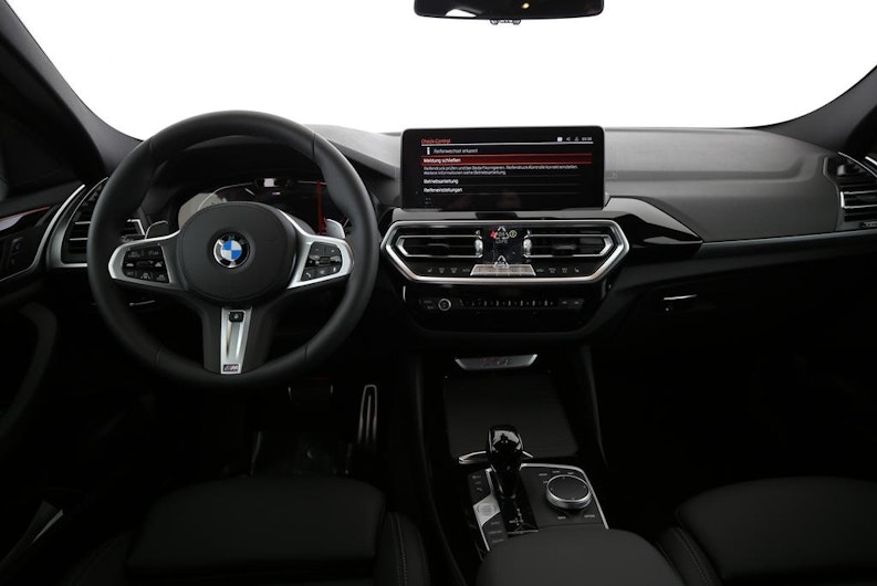 Vehicle image BMW X4