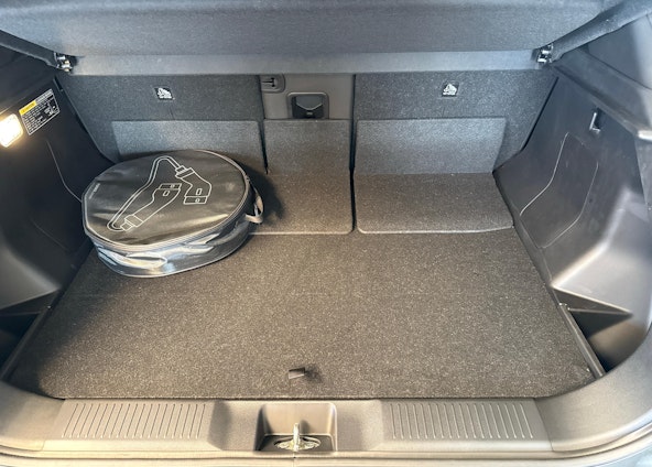 Vehicle image 11 Vehicle image 11