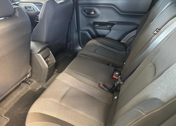 Vehicle image 10 Vehicle image 10