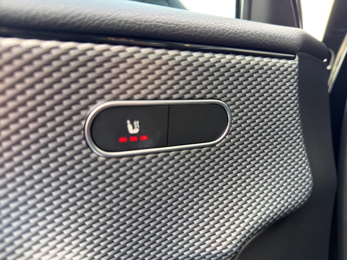 Vehicle image MERCEDES-BENZ A 180