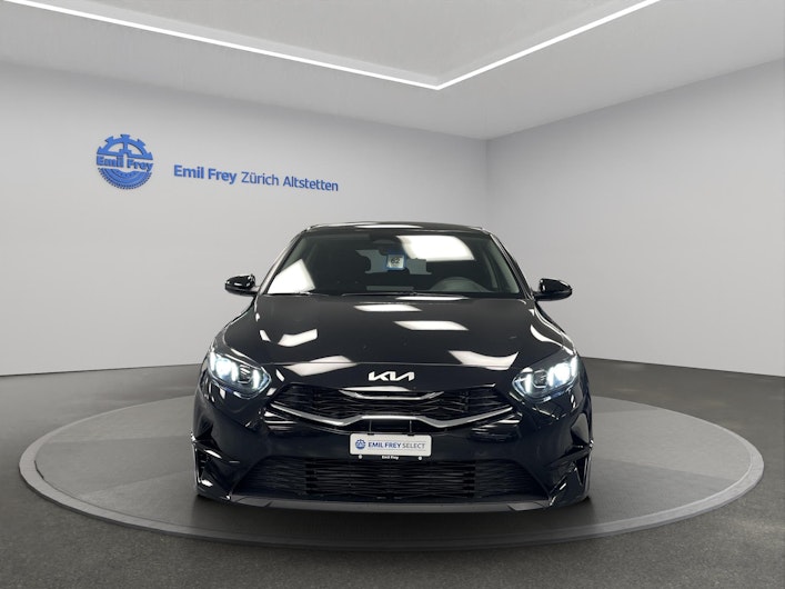 Vehicle image KIA CEED