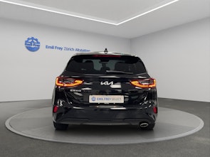 Vehicle image KIA Ceed 1.5 T-GDi MHEV Power