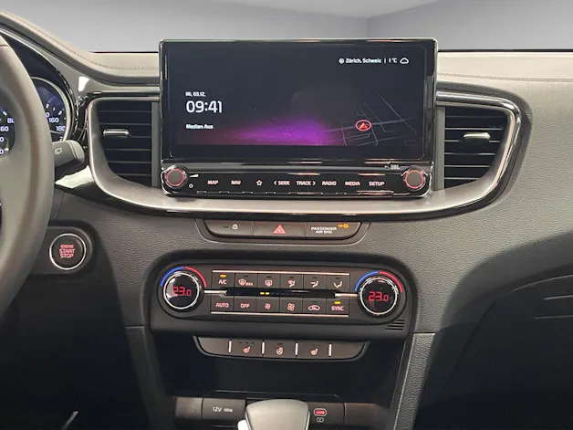 Kia Ceed 1.5 T-GDi MHEV Power