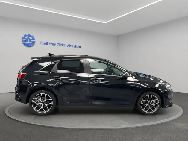Kia Ceed 1.5 T-GDi MHEV Power