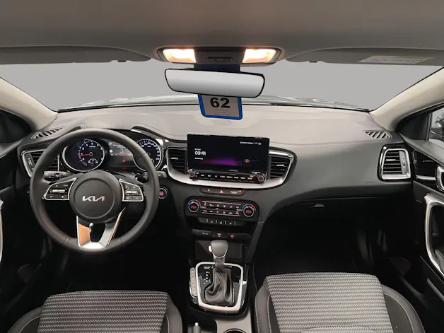 Kia Ceed 1.5 T-GDi MHEV Power
