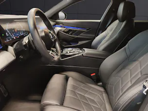 BMW 520d xDrive/Attraktiven Leasingzinssatz ab 1,9 % bei Abschluss einer BMW Fahrzeugversicherung.