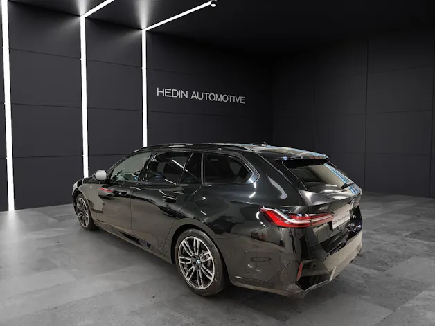 BMW 520d xDrive/Attraktiven Leasingzinssatz ab 1,9 % bei Abschluss einer BMW Fahrzeugversicherung.
