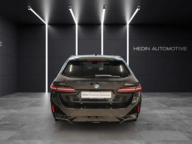 BMW 520d xDrive/Attraktiven Leasingzinssatz ab 1,9 % bei Abschluss einer BMW Fahrzeugversicherung.