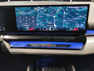 BMW 520d xDrive/Attraktiven Leasingzinssatz ab 1,9 % bei Abschluss einer BMW Fahrzeugversicherung.