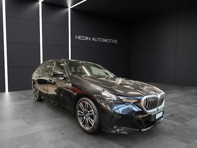 BMW 520d xDrive/Attraktiven Leasingzinssatz ab 1,9 % bei Abschluss einer BMW Fahrzeugversicherung.